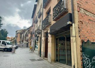 Lloguer Local Comercial  San francisco. Local comercial en calle san francisco  junto acueducto