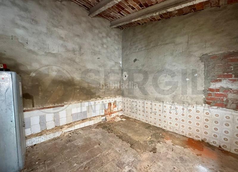 Foto bfe6972e-b968-4575-bc6a-638db624e486. Casa  independiente en venta en el barrio de la albuera en Segovia