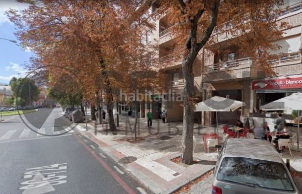 Foto ce52c403-bbac-4b98-89ed-2c34dcb55885. Aparcament cotxe a obispo quesada 24 a El Cerro - Ctra. De San Rafael Segovia