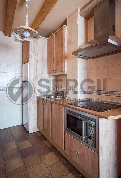 Foto 0f7b6157-b43a-488d-9120-42986763f954. Casa amb calefacció a Escobar de Polendos