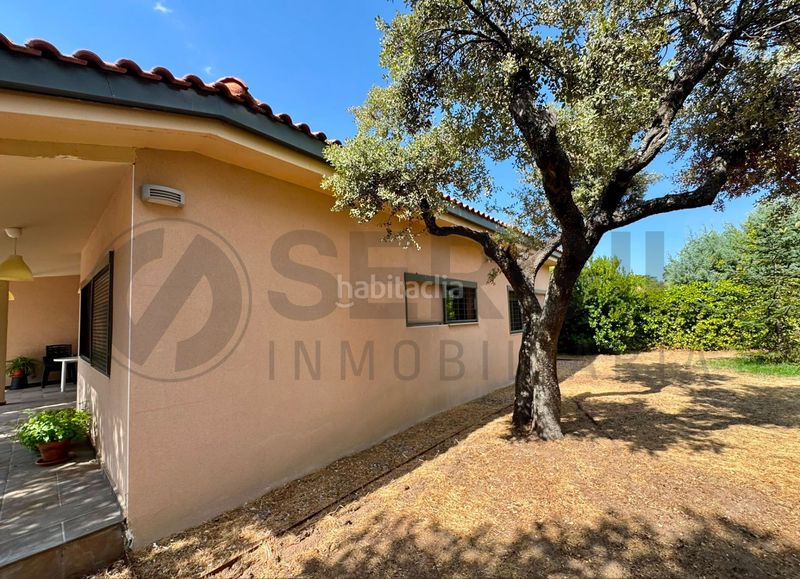 Foto 8884a813-acc6-4755-b85d-02be94c4880e. Casa amb calefacció aparcament a Navas de Riofrío