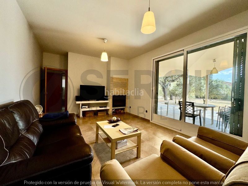 Foto a1d0a0d7-5e98-4cc2-80db-29771bb8d47d. Casa amb calefacció aparcament a Navas de Riofrío