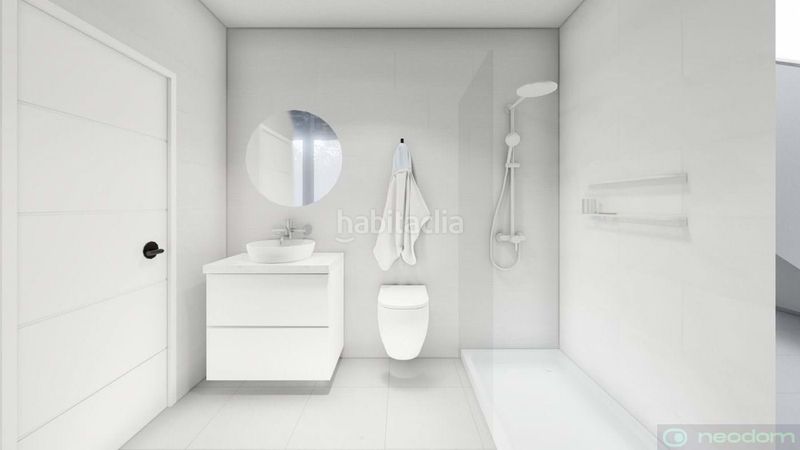 Foto b577b9b6-b858-4408-b4a2-fe93e1f2341b. Casa amb piscina a Roldán Torre - Pacheco