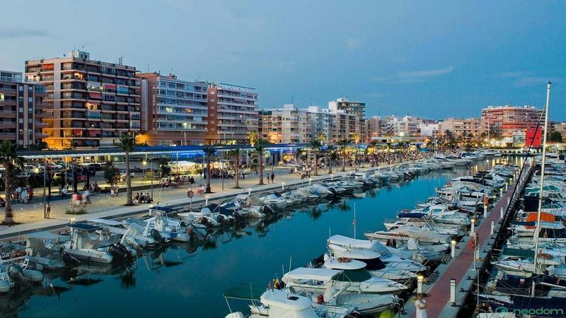 Foto cdadc3a5-7c7b-4113-921e-cade2936295f. Ático en Norte Santa Pola
