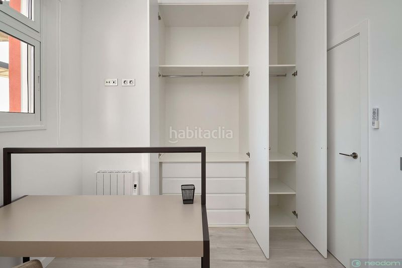 Foto f79e4d22-b42e-453a-8773-e8247765dd6b. Pis amb piscina a puerto Vera Vera