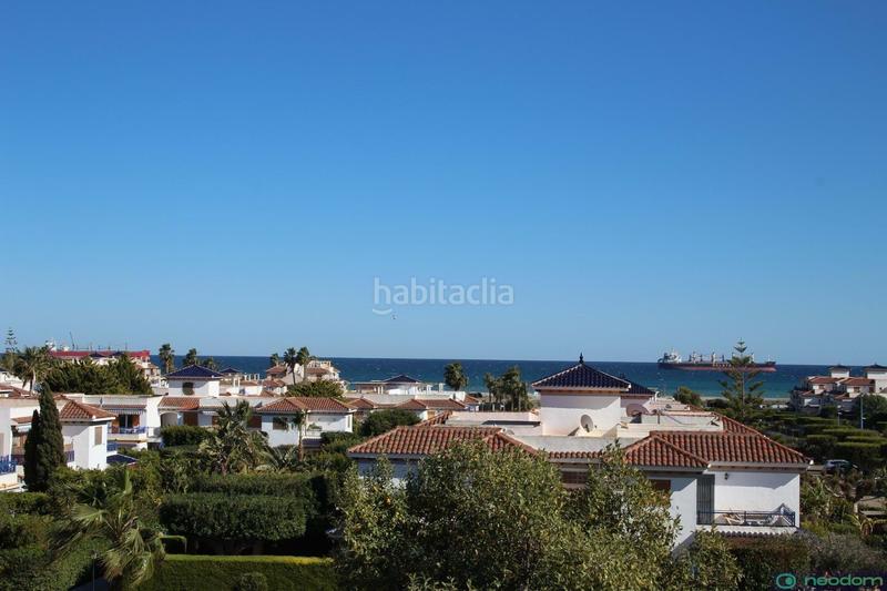 Foto da8845ce-f84b-4570-b4c1-8f85e2494023. Piso en puerto Vera Vera