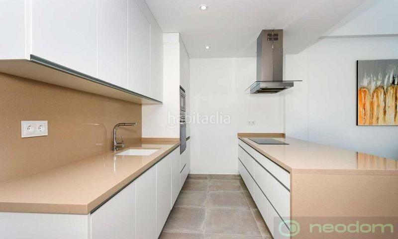 Foto ddb9efb3-6ef8-4fbf-abf6-96436d8eaf2d. Casa a Daya Nueva