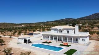 House  N/a