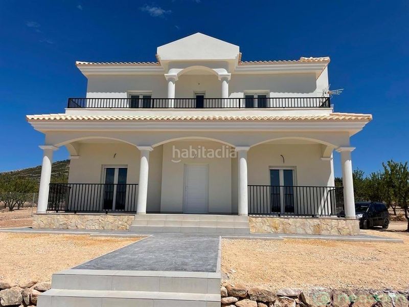 Foto 5ca459d6-1268-40e3-a391-811f28b40449. Casa a Pinoso