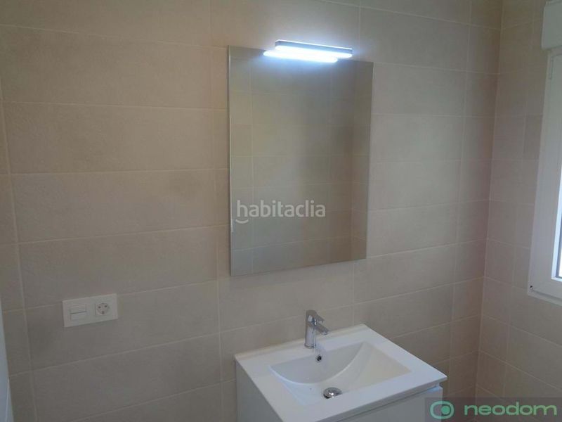 Foto a48c4162-ea26-4bce-8e63-35edf5a09048. Casa a Pinoso