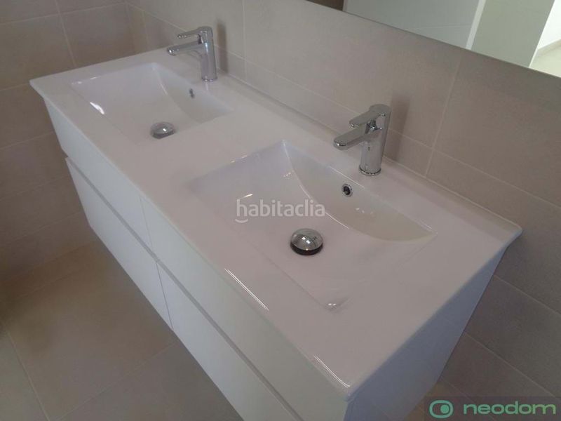 Foto ea39caac-7009-4893-8855-7d8ee3ee1c25. Casa a Pinoso