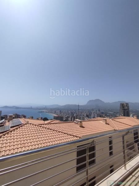 Foto e4838344-2e08-4b3c-a8fc-59b75e1c65a8. Lloguer pis a n/a a Levante Alto Benidorm