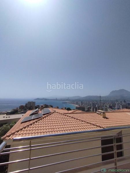 Foto fefb5a33-25b8-40b4-b960-e37427243b9c. Alquiler piso en n/a en Levante Alto Benidorm