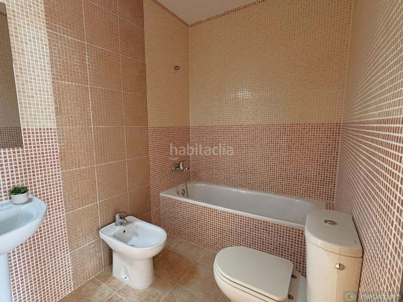 Foto 0d930d5c-539d-4ee7-a9bf-5292cd08be3a. Àtic a Los Collados-Los Geraneos Águilas