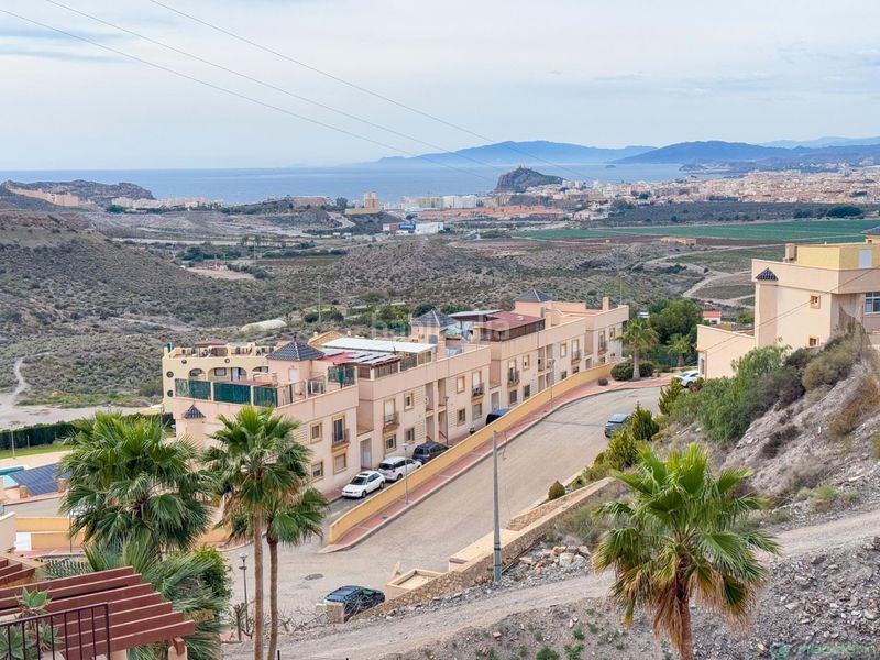 Foto c25a8f49-766b-44ea-b783-37408c40627a. Àtic a Los Collados-Los Geraneos Águilas