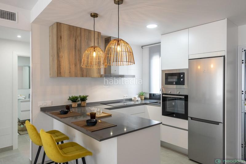 Foto c8a9c7e8-c711-4379-8b97-af24d9b5b561. Maison dans Los Almendros Orihuela