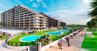 Pis  Avenida jardin. El edificio ciudad jardín 3, ubicado junto a marina dor, dispone