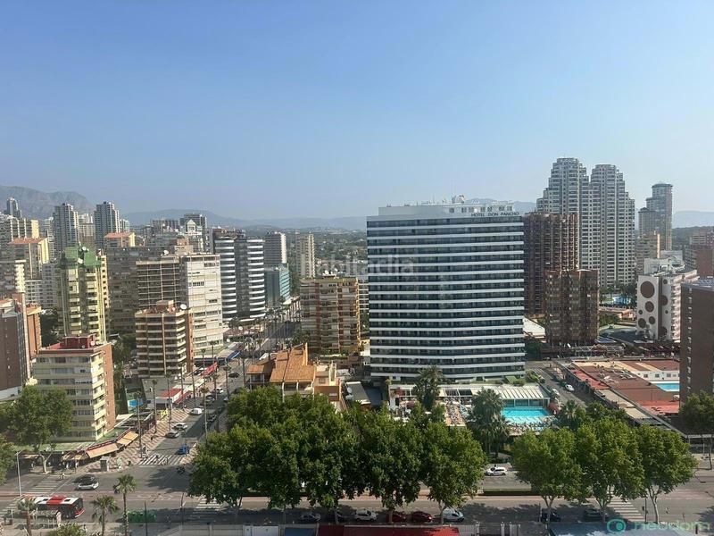 Foto 0f895ca7-baeb-47aa-b614-547647ceeaed. Pis a Playa Levante Benidorm