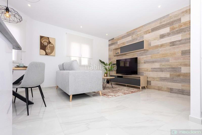 Foto a29a9920-01e5-4444-b820-d4d92c58c871. Piso en Jacarilla