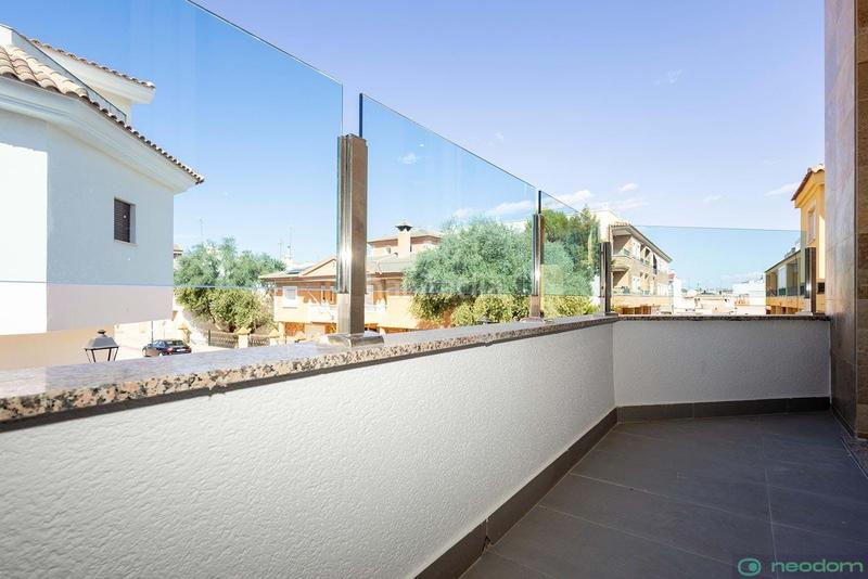 Foto b8ae583b-a14e-4581-b874-dfd5ad7248ca. Piso en Jacarilla