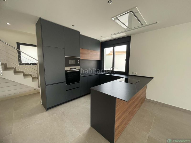 Foto d9cb66b3-48e1-4074-825e-aed9204253c5. Casa a Rojales