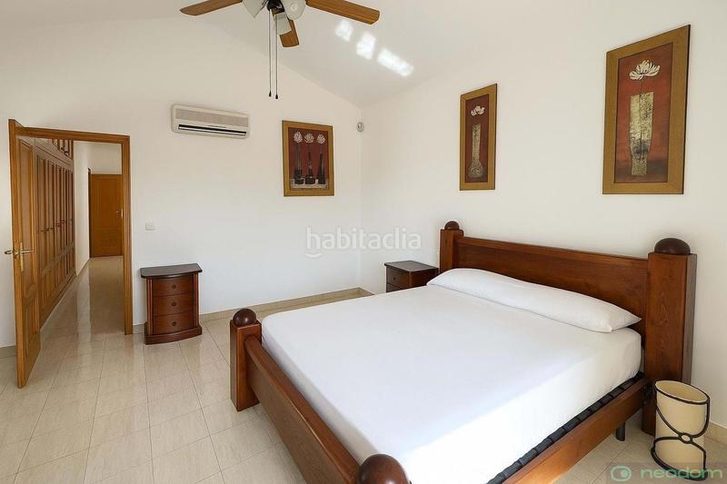 Foto 7bd9968e-522e-4cd3-a938-b36c3feee0c4. Chalet mit parking in Pedreguer