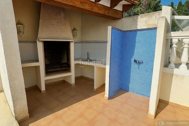 Foto ffc59682-3d4b-4c85-a5f6-ba9fa3eb4986. Chalet mit parking in Pedreguer