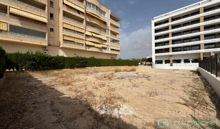 Terreno residenziale  Calle cervantes. Parcela urbana n 9, de uso terciario en planta baja y uso reside