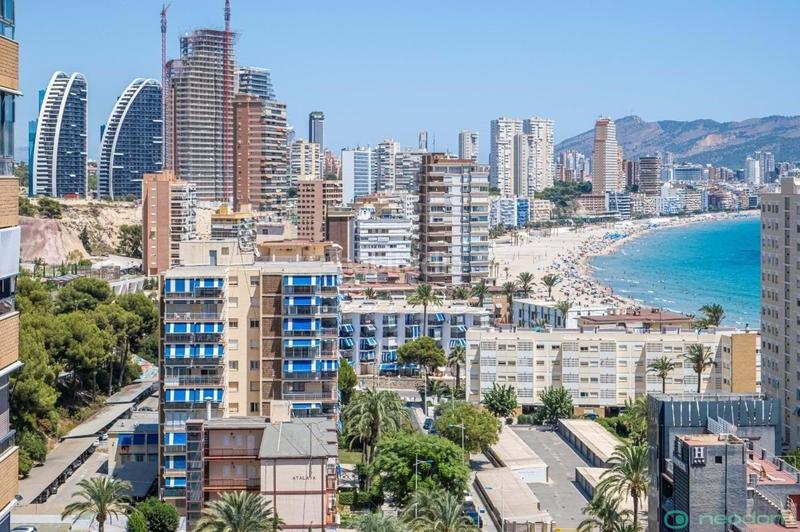 Foto e62d7cc1-68bd-4161-833f-d849ebba5a3f. Dachwohnung in Playa Poniente Benidorm