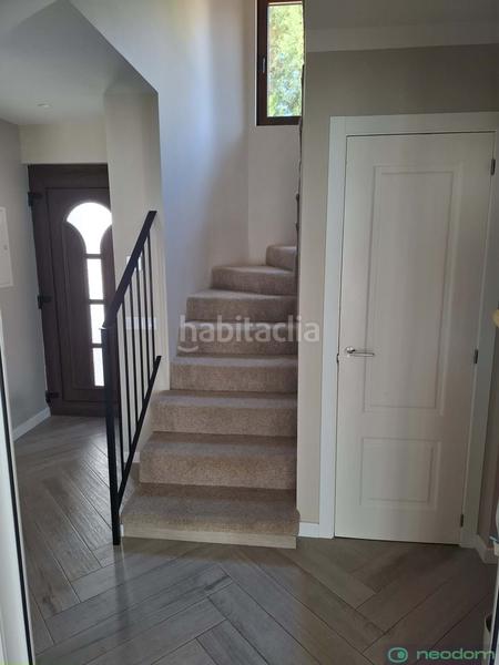 Foto 3d017eff-aee9-43aa-952d-f2fe2be43dd1. House with heating parking pool in Golf Bahía Finestrat