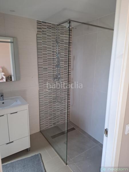 Foto 70a36932-7bb8-43f3-94cd-113360a9f5ae. House with heating parking pool in Golf Bahía Finestrat