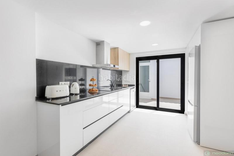 Foto fe81e366-46e8-48e9-9032-a7b676902880. Casa adosada en Rafal