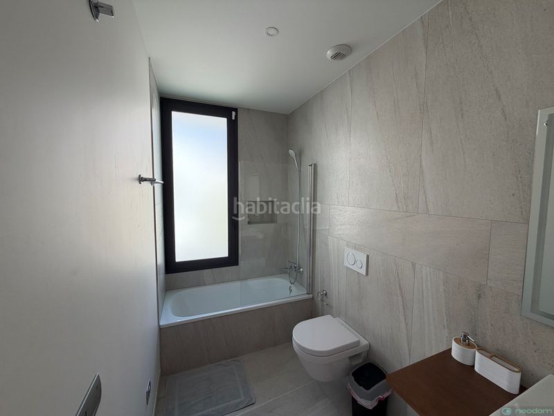 Foto ef9bfc7d-f23b-4390-a5f7-c4da395641c9. Lloguer casa amb calefacció aparcament piscina a Finestrat