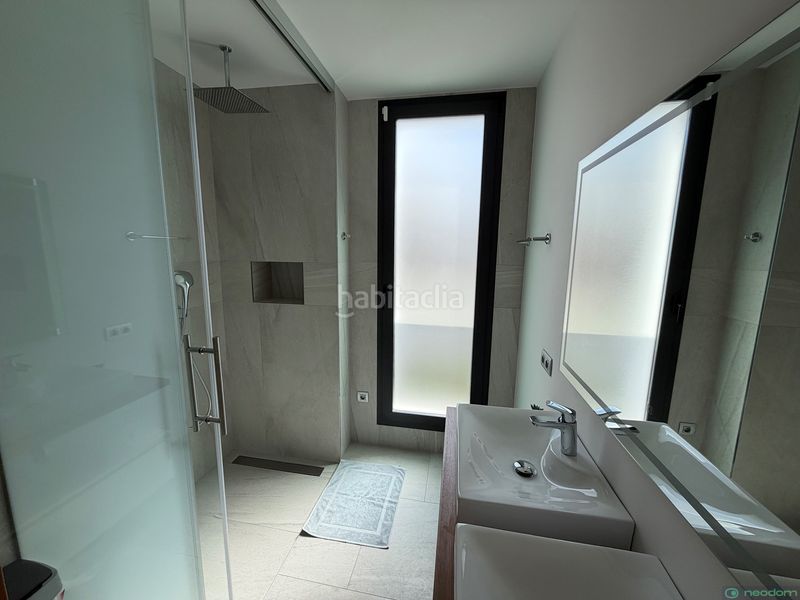 Foto f2ae8567-76af-4310-98c7-1588dc34c913. Lloguer casa amb calefacció aparcament piscina a Finestrat