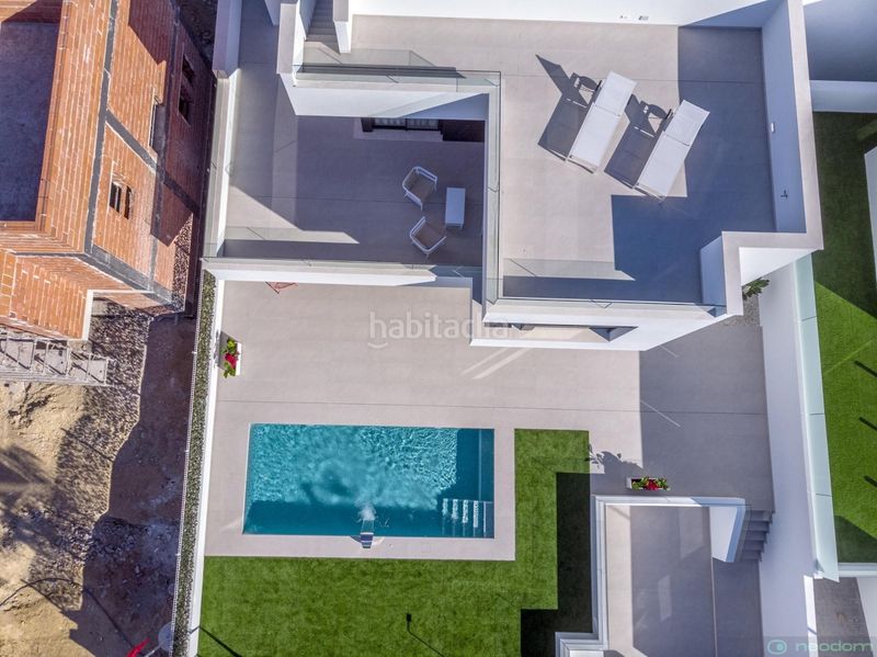 Foto 052f5294-c3d6-4781-8379-3dfdab179b64. Casa amb piscina a Benimar Rojales