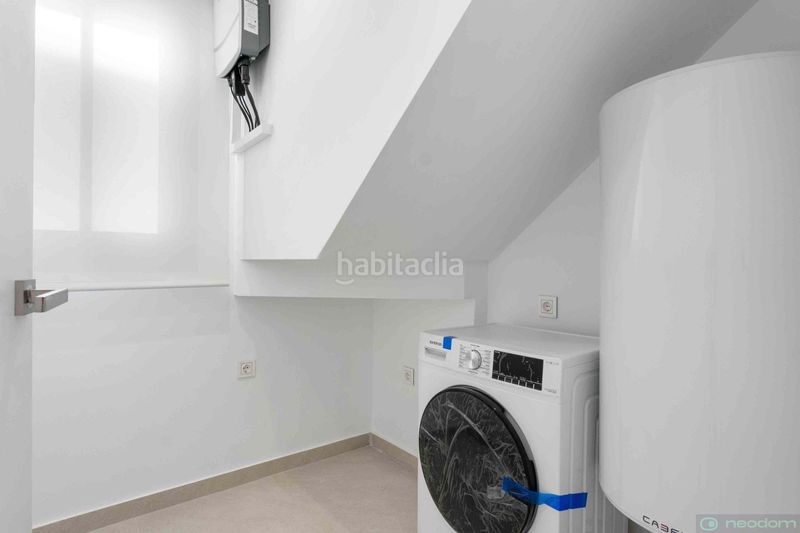 Foto 6a97fd96-acd7-4b65-bdf1-8d66bcb69959. Casa amb piscina a Benimar Rojales