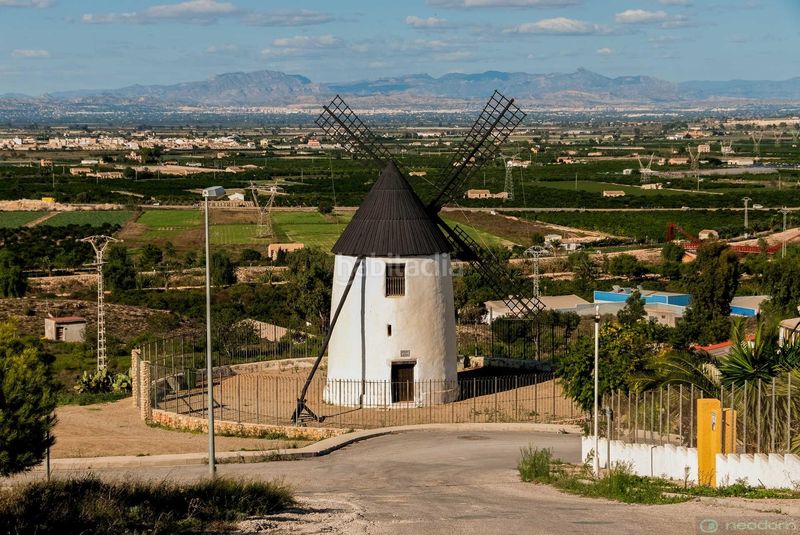 Foto baa5bd1e-3a29-4d09-925e-fcaece0153d2. Casa amb piscina a Benimar Rojales