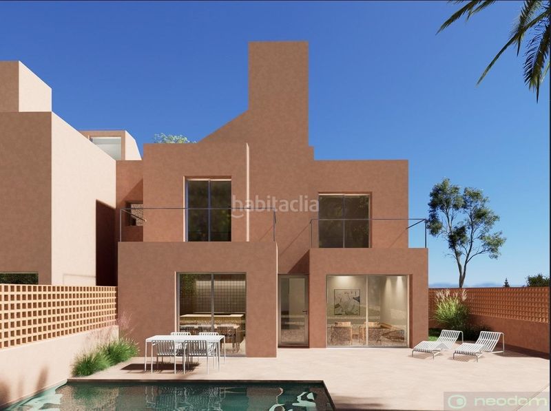 Foto 1a9cd15f-34a2-4c05-8125-cfb761568f34. Casa amb piscina a Roldán Torre - Pacheco