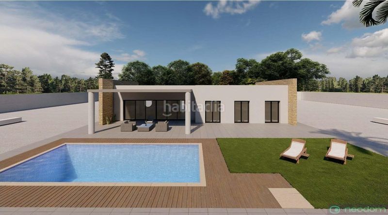 Foto 452c8a14-8a9f-495c-b1ee-7a71877f0093. Casa amb piscina a Pinoso