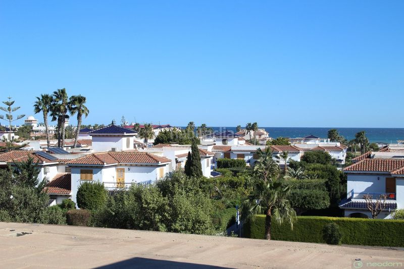 Foto b36ec567-430f-41a5-bafd-a6df50ddc4ab. Pis amb piscina a puerto Vera Vera