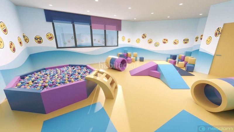 Foto efa80e0a-e754-402e-9ac1-85bd50f94557. Àtic amb piscina a Parque de las Naciones Torrevieja