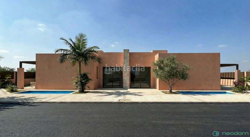 Foto 9b9363fb-57b6-46eb-9116-333d4f4b5988. Casa amb piscina a Roldán Torre - Pacheco