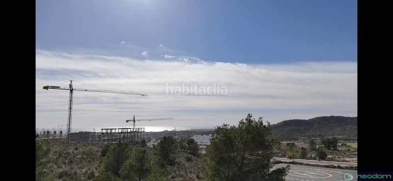 Foto e76dd690-f738-4885-8a50-e870ed8bacfc. Pis amb piscina terrassa a balcón de Finestrat-terra marina Finestrat