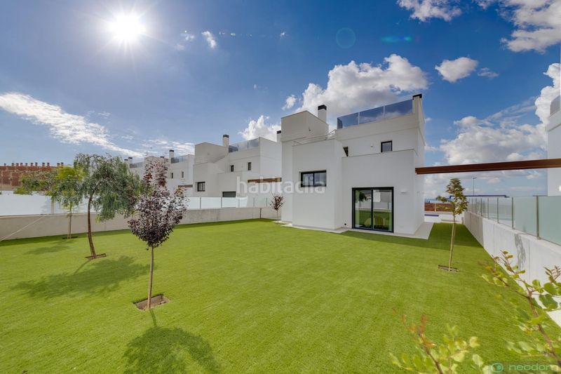 Foto 68c97235-a03d-46ef-962a-f11367b1bb67. Casa amb piscina a Bonalba-Cotoveta Mutxamel