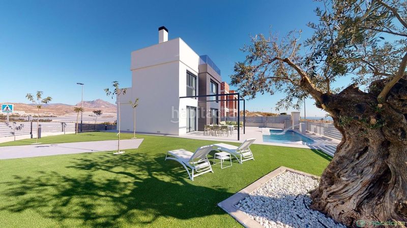 Foto 8127bf96-2c6e-4a31-91da-75f92d3df025. Casa amb piscina a Bonalba-Cotoveta Mutxamel