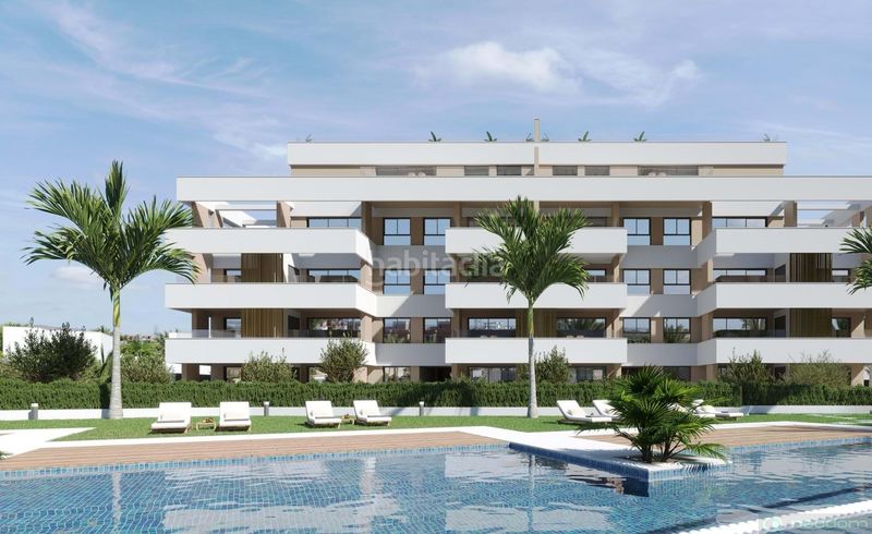 Foto 0b4fb414-5c91-42e3-bd9c-db9851ada71e. Pis amb piscina a Mar Menor golf Torre - Pacheco