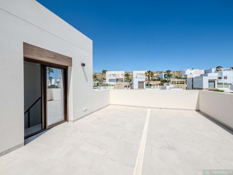 Foto c78da858-e686-46ba-b2ab-658b99194e5c. Casa amb piscina a Algorfa