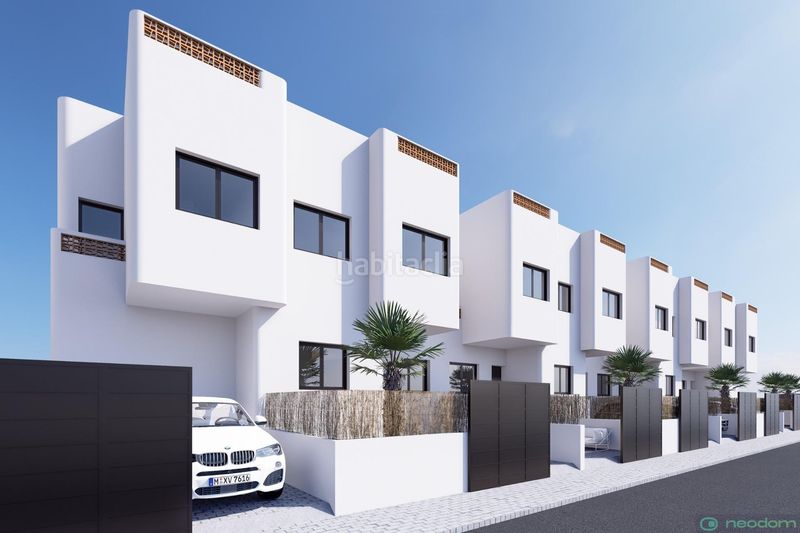 Foto b022fb1a-3298-44bb-b6d8-f52c0bb7a5b2. Casa amb piscina a Dolores