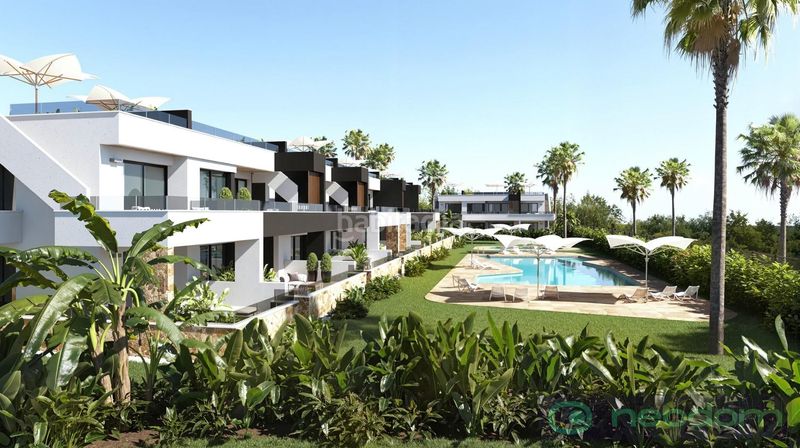 Foto d8020ab5-addc-47a0-b5cd-8850cfffa66f. Casa amb piscina a Lo Marabú Rojales