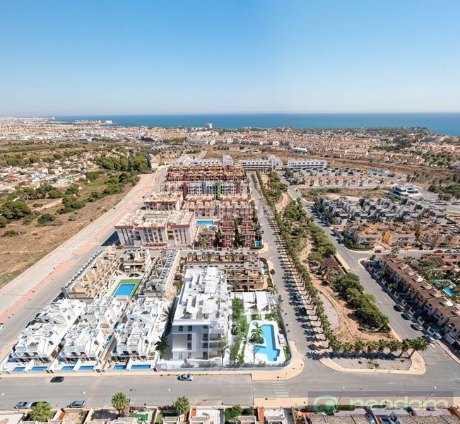 Foto 0546fcac-f943-4a99-b112-3f1532bcb123. Pis amb aparcament piscina a Lomas de Cabo Roig - Los Dolses Orihuela